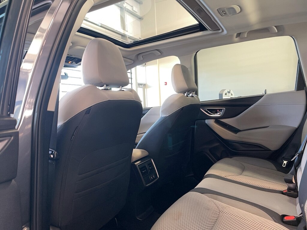 Used 2023 Subaru Forester PREMIUM SUV