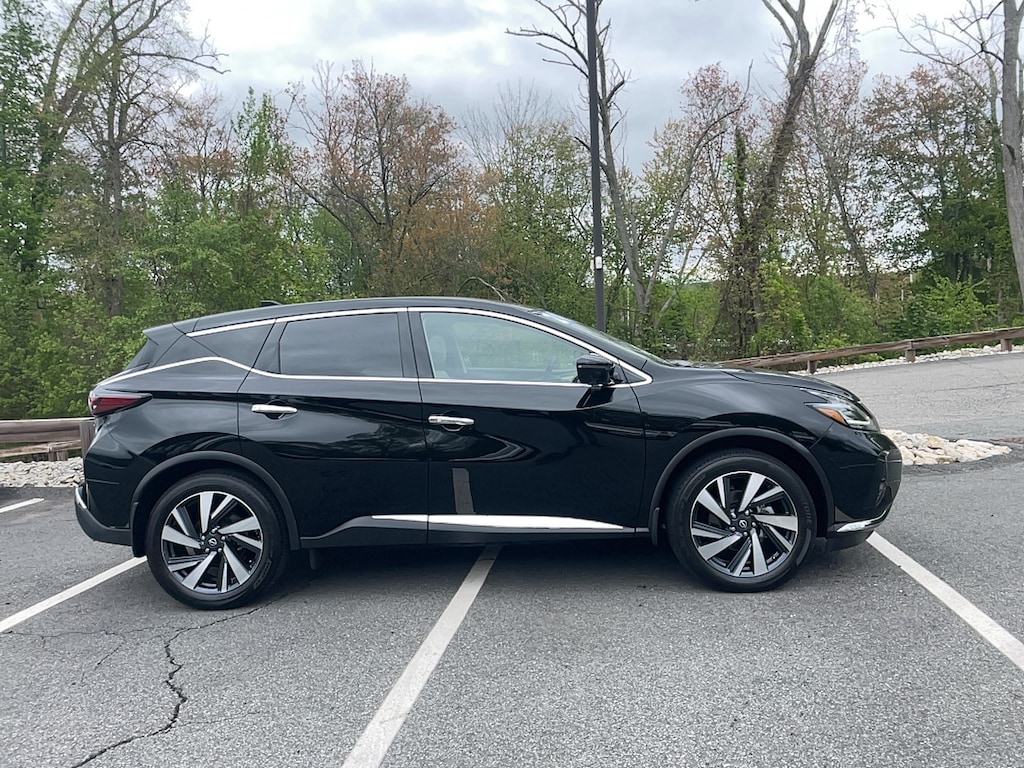 Used 2024 Nissan Murano SL AWD SUV