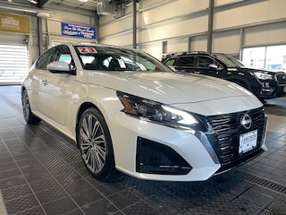 2023 Nissan Altima 2.5 SL AWD Sedan near Providence