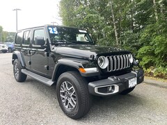 Used 2025 Jeep Wrangler Unlimited SAHARA 4X4 SUV near Providence