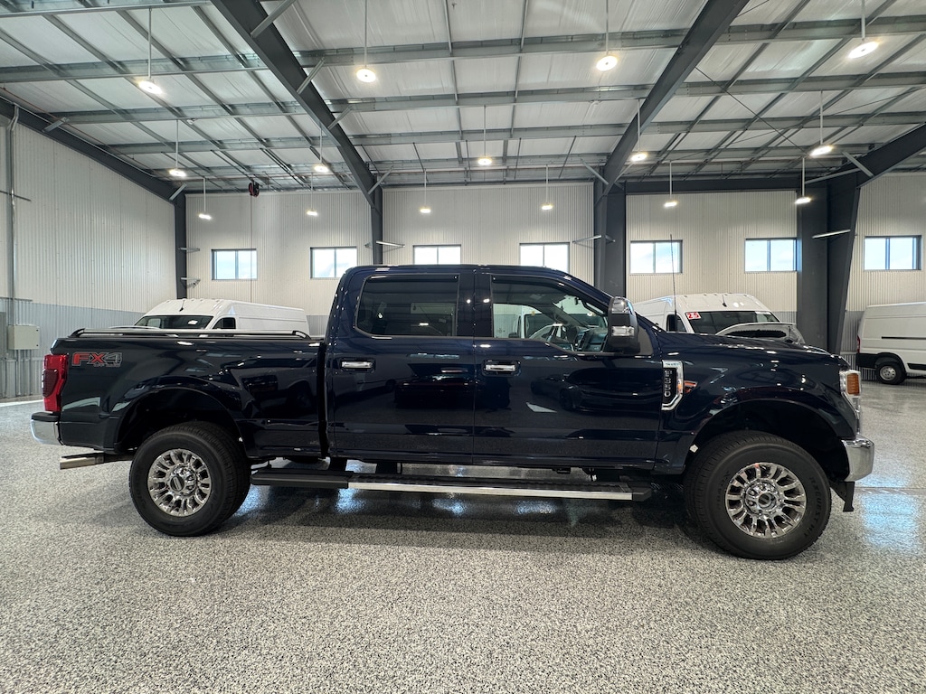 Used 2022 Ford F-350 XLT 4X4 PICKUP