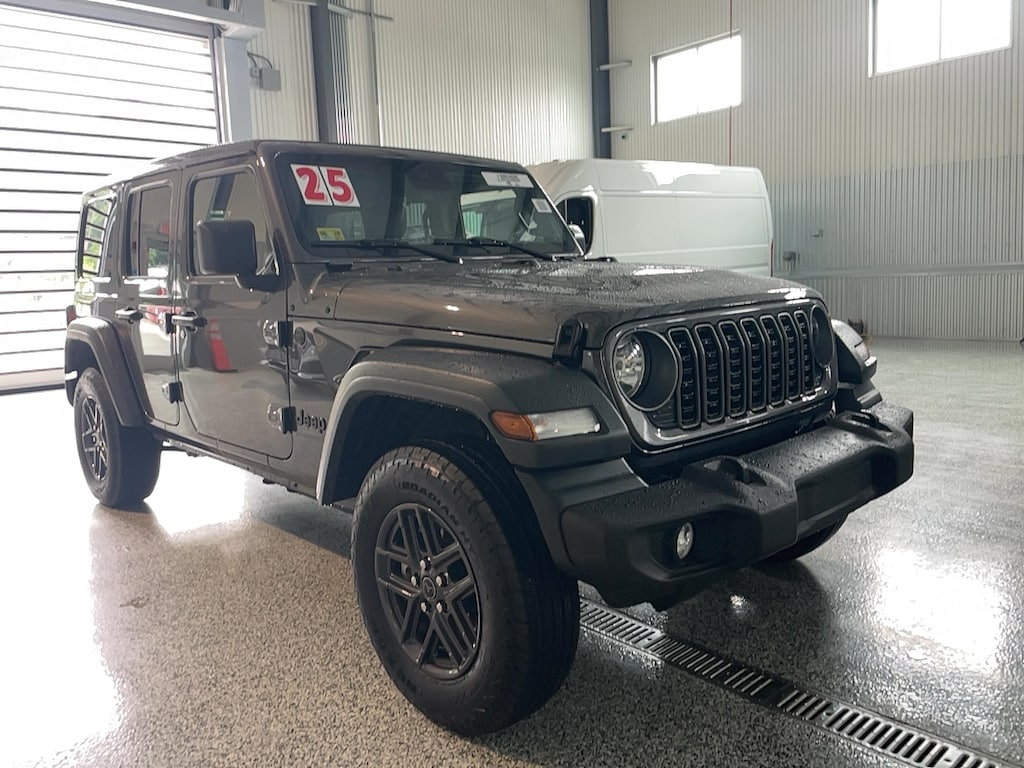 Used 2025 Jeep Wrangler Unlimited SPORT S 4X4 SUV