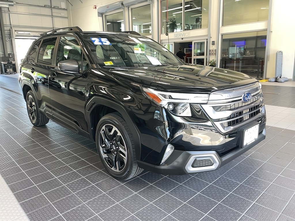 Used 2025 Subaru Forester LIMITED SUV