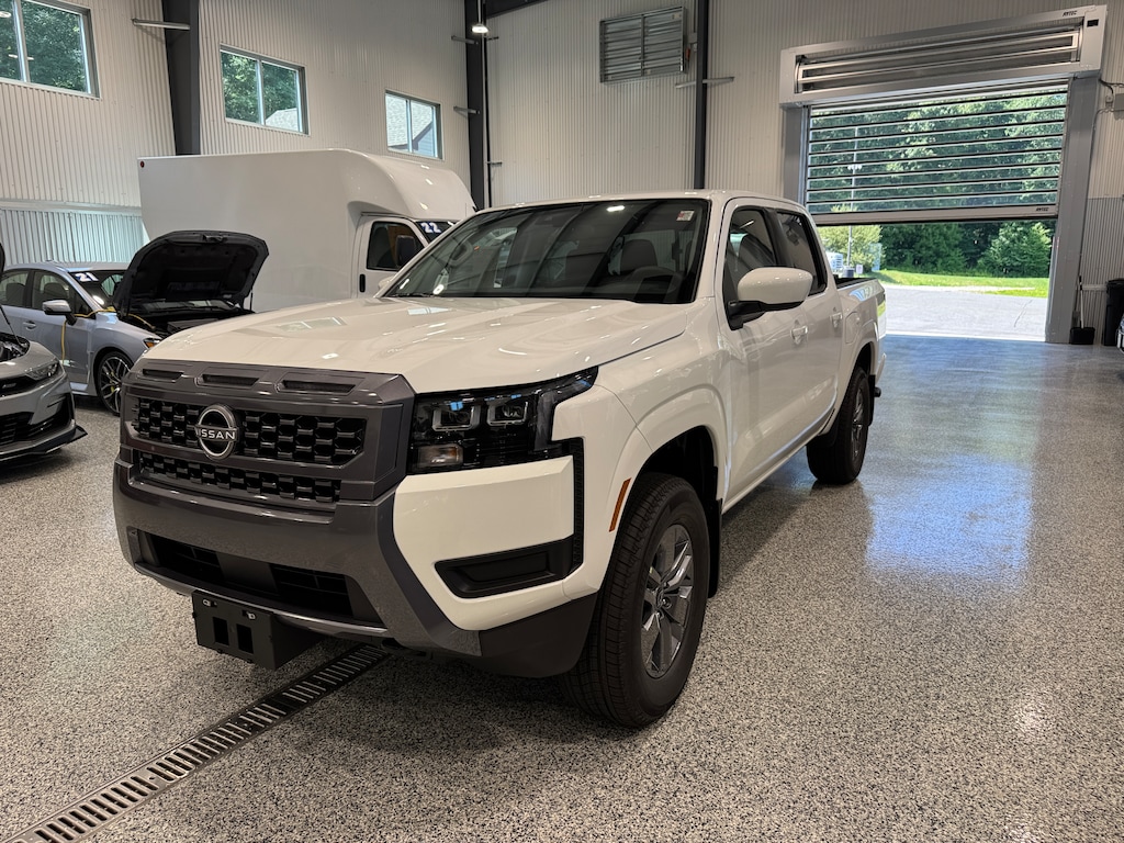 New 2026 Nissan Frontier SV Truck Crew Cab