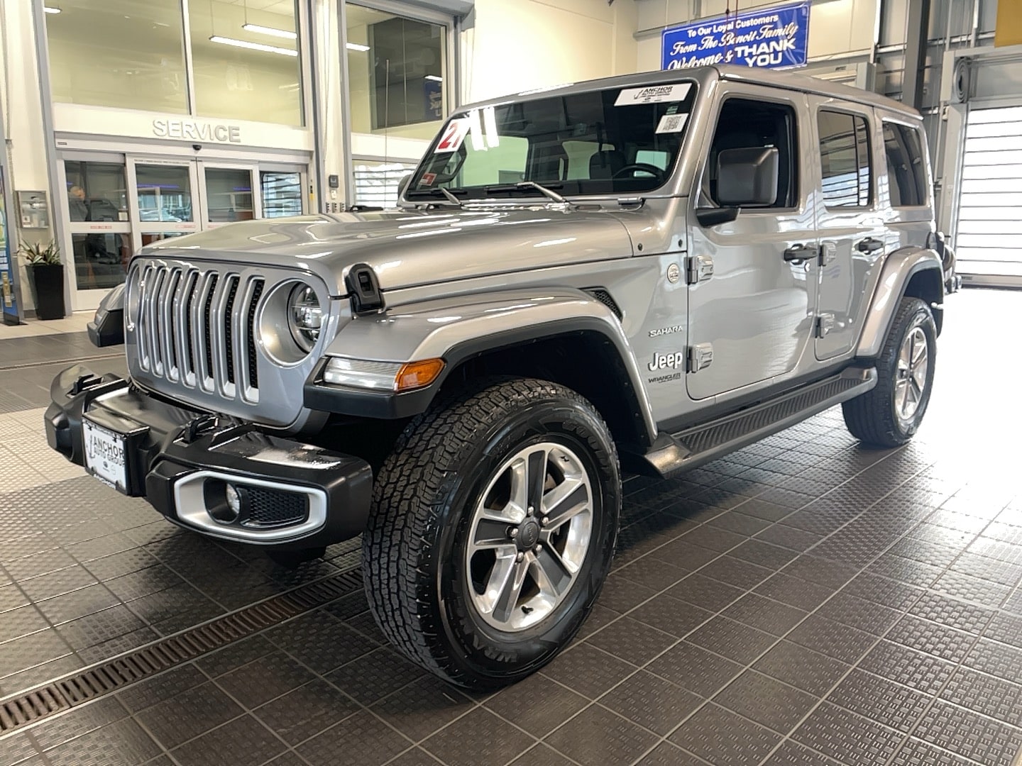 Used 2021 Jeep Wrangler Unlimited Sahara with VIN 1C4HJXEG5MW693939 for sale in North Smithfield, RI