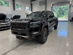 2026 Nissan Frontier PRO-4X LONG BED Truck Crew Cab