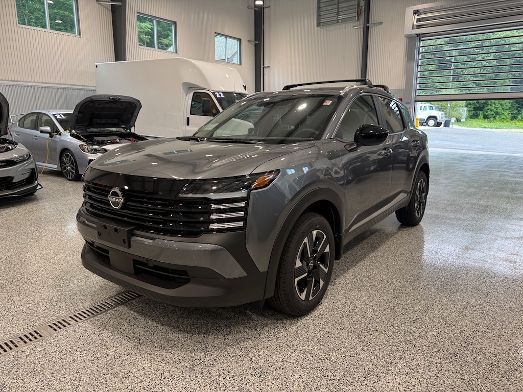 New 2026 Nissan Kicks SV AWD SUV