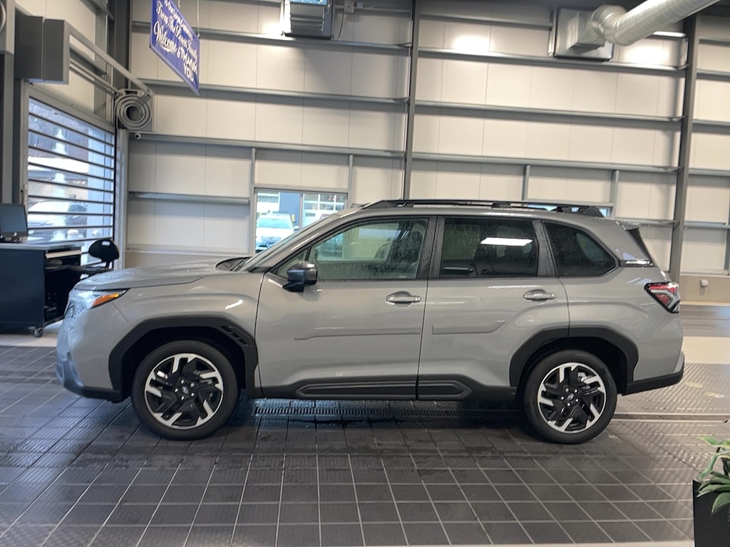 Used 2025 Subaru Forester LIMITED SUV
