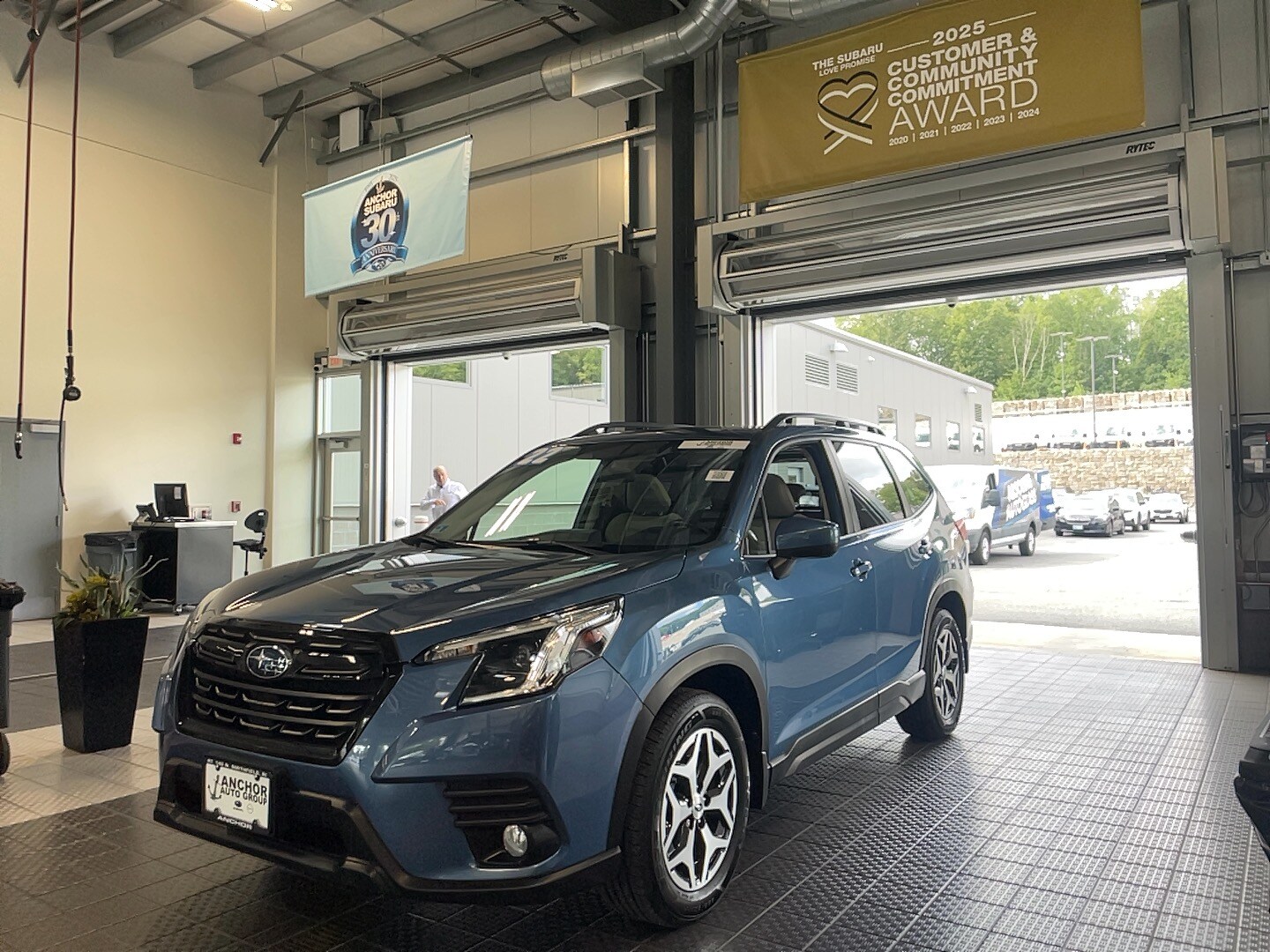 2022 Subaru Forester Premium photo 3