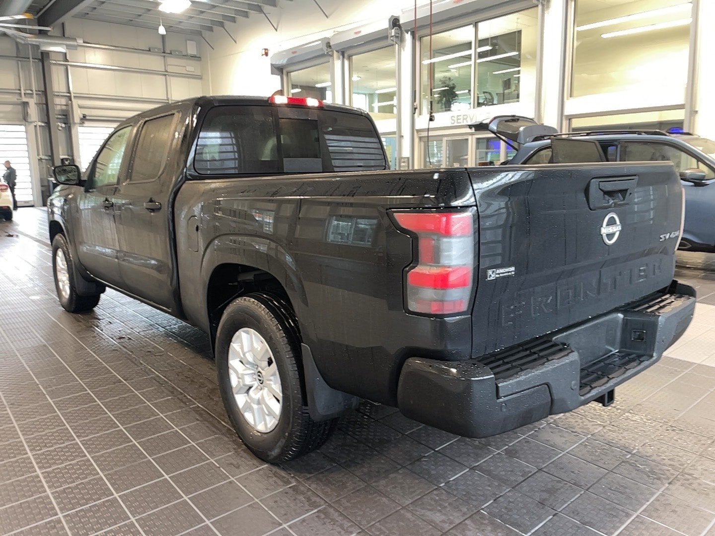 2024 Nissan Frontier SV - Photo 15