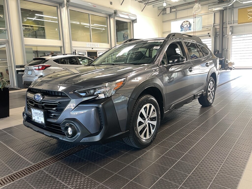 Used 2024 Subaru Outback PREMIUM SUV