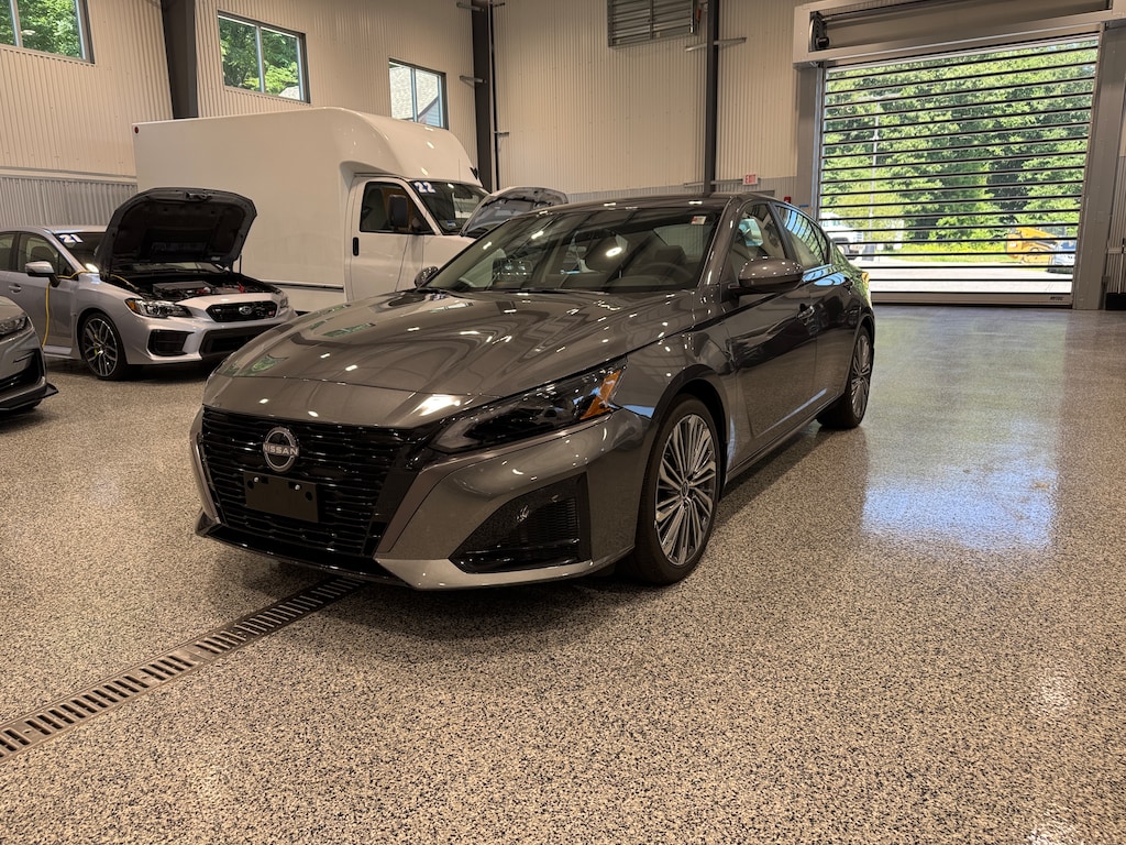 New 2026 Nissan Altima 2.5SV PREMIUM Sedan