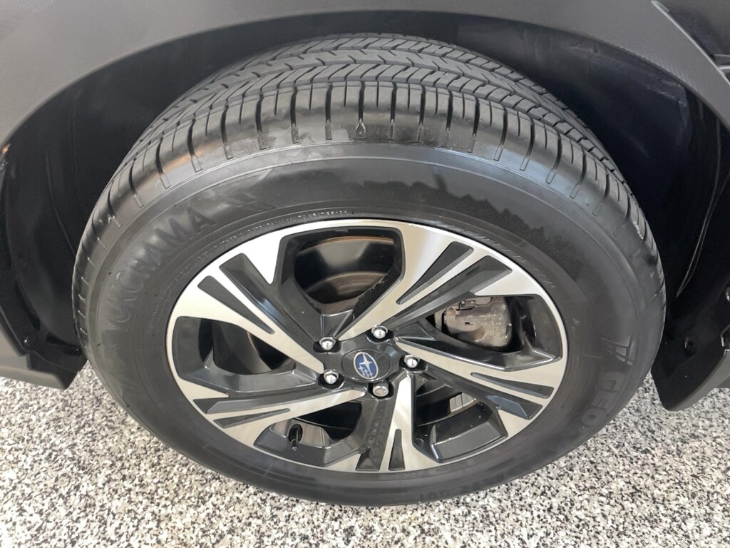 Used 2024 Subaru Crosstrek PREMIUM SUV