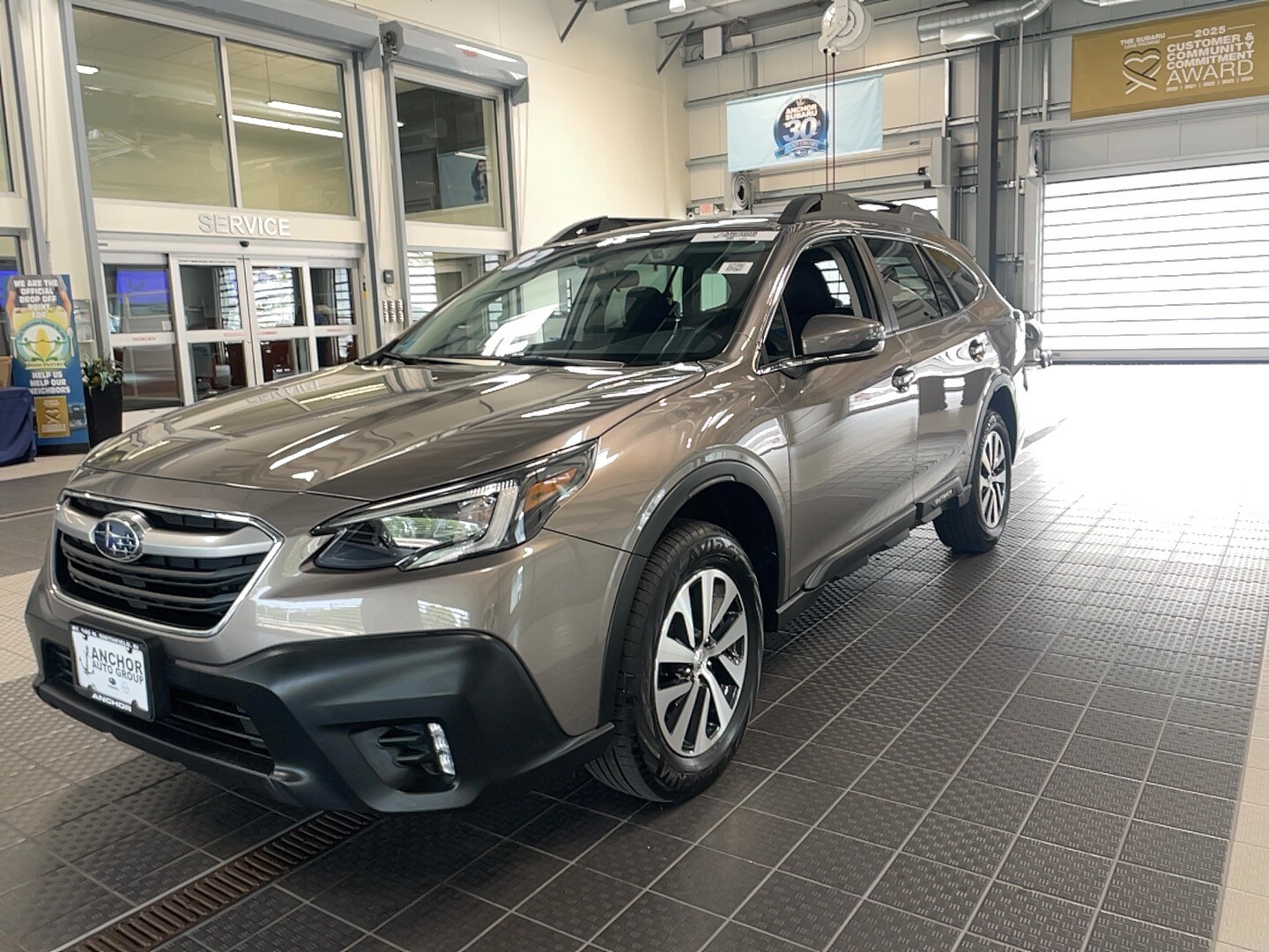 2022 Subaru Outback Premium photo 2