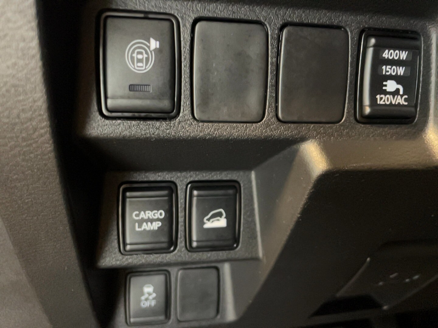 2024 Nissan Frontier SV - Photo 12