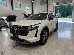 2026 Nissan Pathfinder PLATINUM SUV