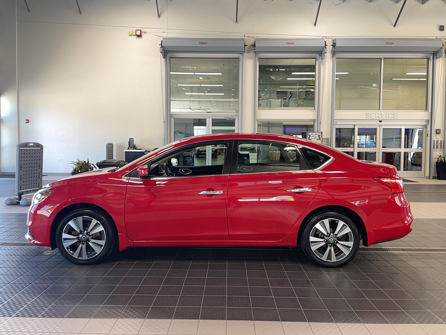 2019 Nissan Sentra SV photo 4