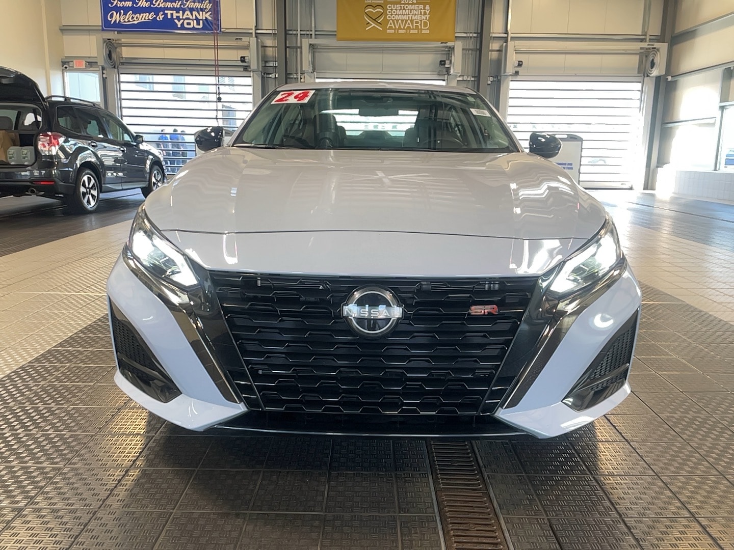 Used 2024 Nissan Altima SR with VIN 1N4BL4CWXRN394541 for sale in North Smithfield, RI