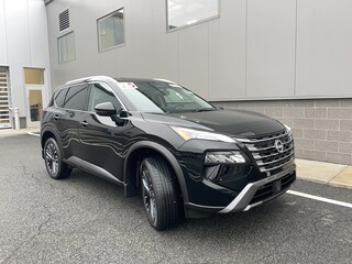2025 Nissan Rogue SL PREMIUM TECH PACKAGE AWD SUV near Providence