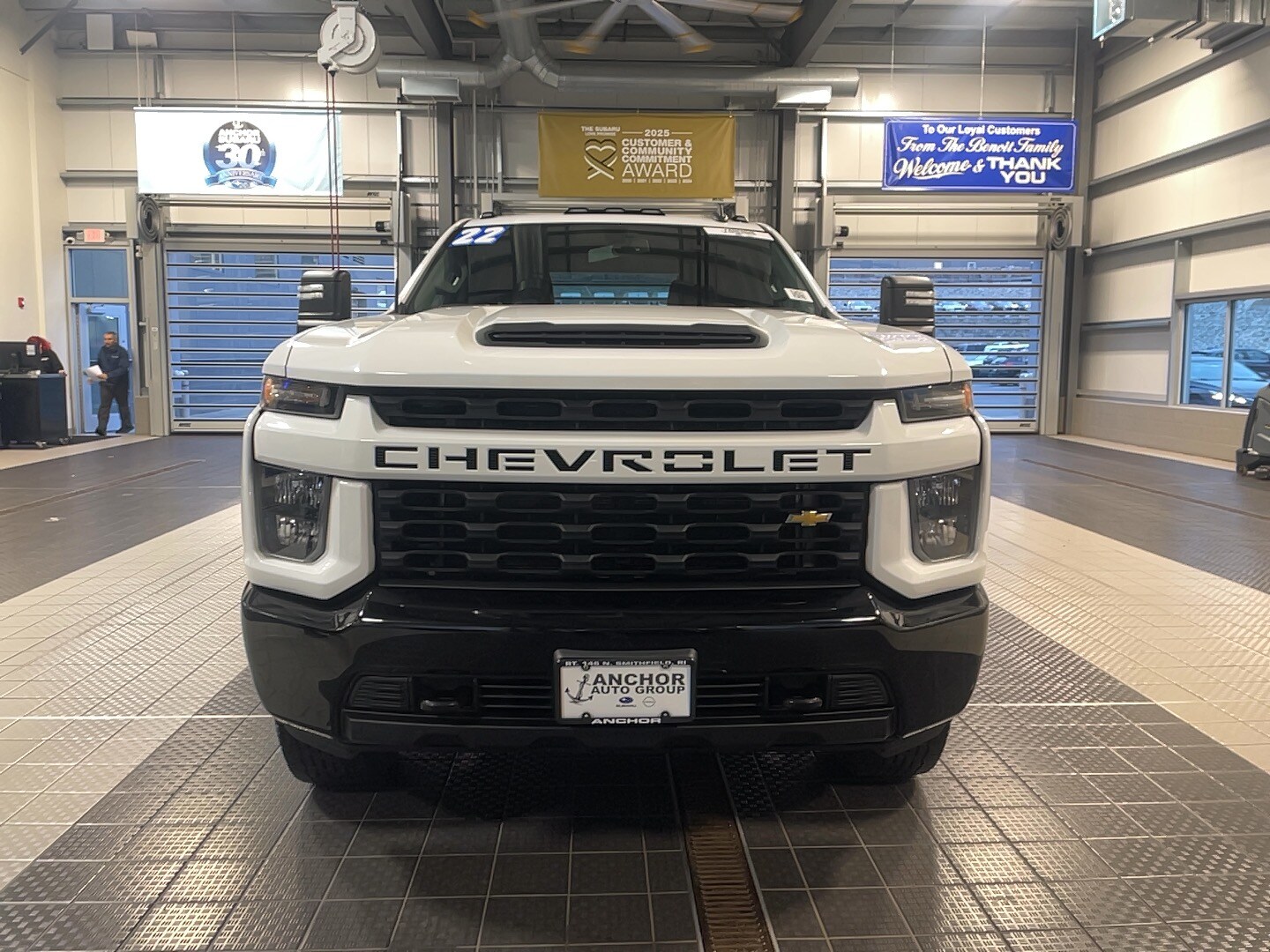 2022 Chevrolet Silverado 2500HD Custom photo 2
