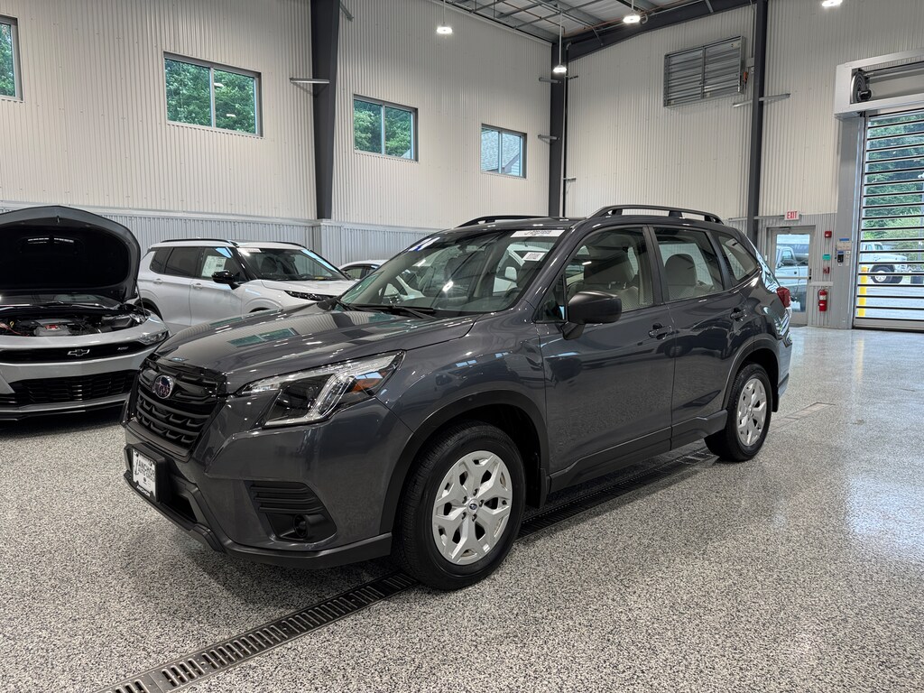 Used 2021 Subaru Forester PREMIUM SUV
