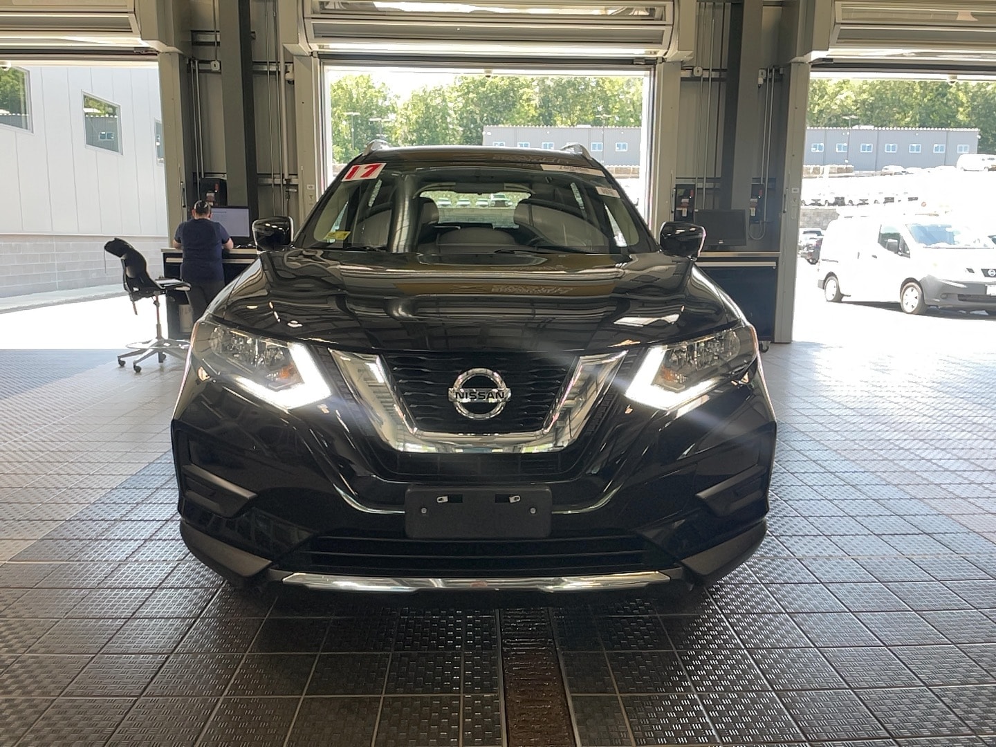 Used 2017 Nissan Rogue SV with VIN 5N1AT2MV4HC794181 for sale in North Smithfield, RI