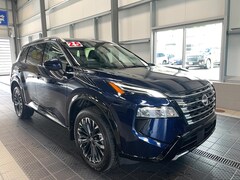Used 2025 Nissan Rogue PLATINUM PREMIUM TECH AWD SUV near Providence