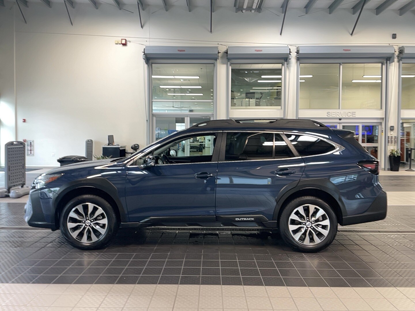 2024 Subaru Outback Limited photo 4