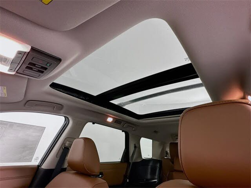 New 2025 Nissan Pathfinder PLATINUM SUV