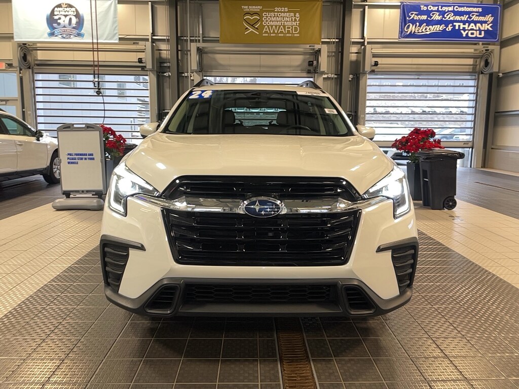 Used 2024 Subaru Ascent PREMIUM SUV