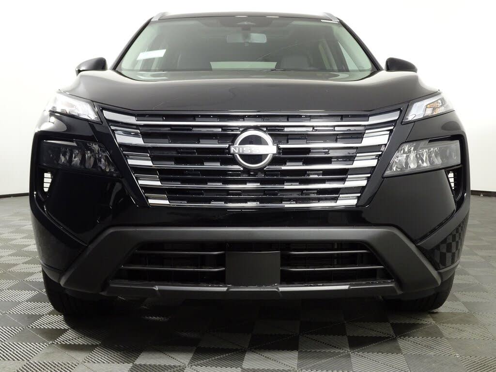 2026 Nissan Rogue SV photo 2