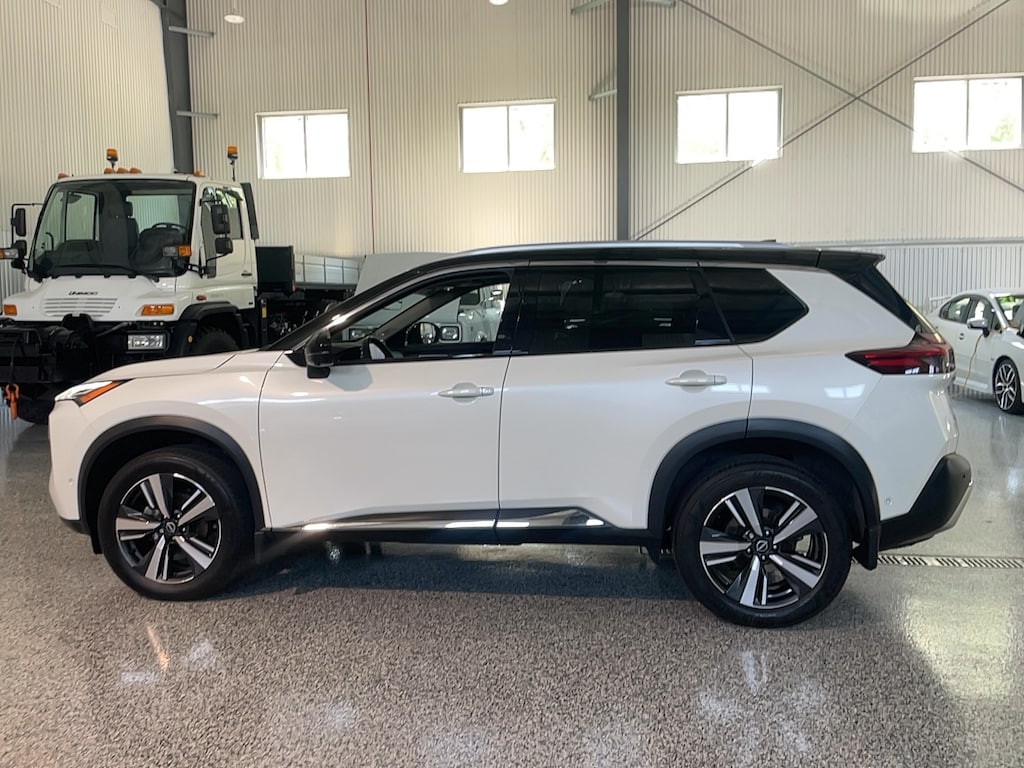 Used 2023 Nissan Rogue PLATINUM AWD SUV