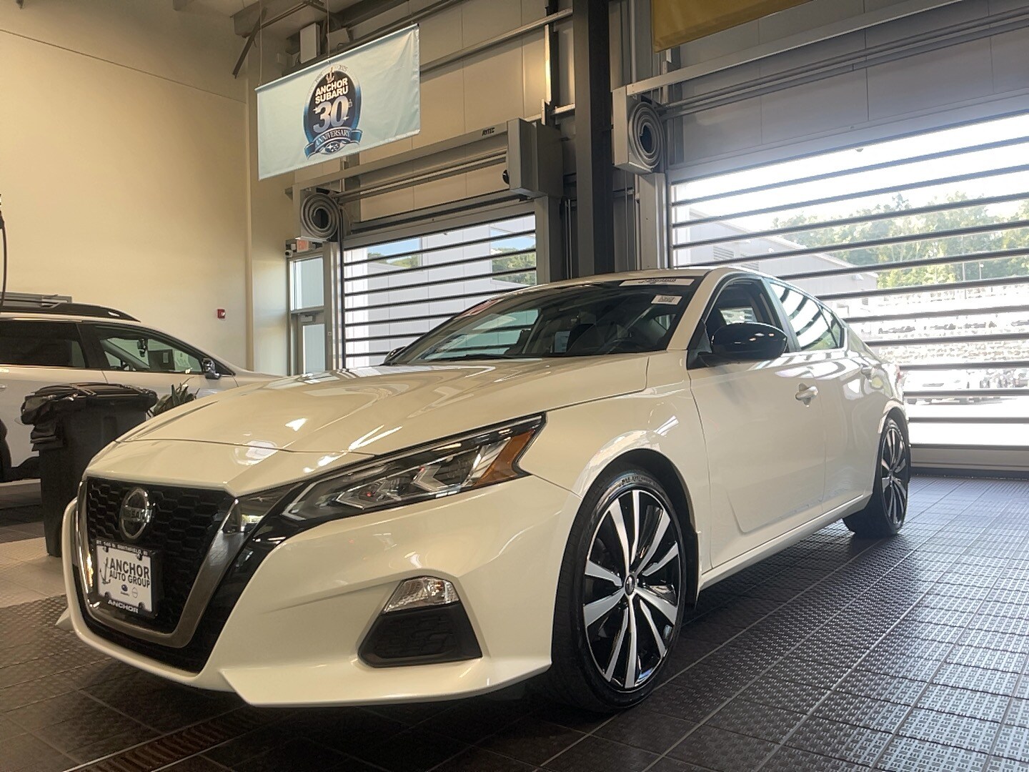 2020 Nissan Altima 2.5 SR photo 3