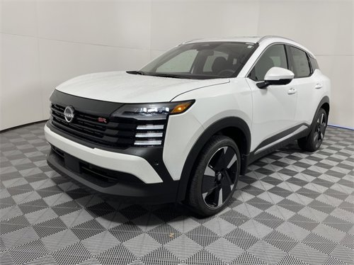 2025 Nissan Kicks SR AWD's photo