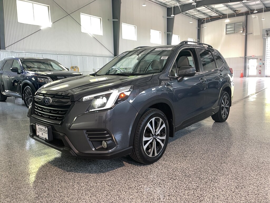 Used 2023 Subaru Forester LIMITED SUV