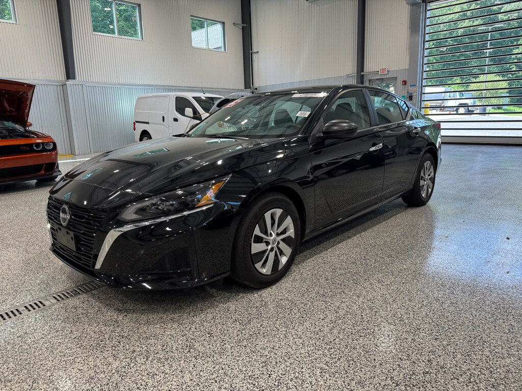 Used 2025 Nissan Altima 2.5 S SEDAN