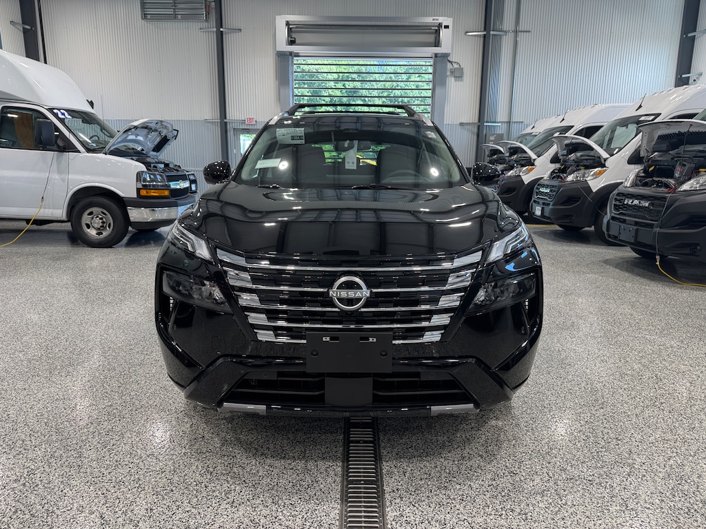 New 2026 Nissan Rogue PLATINUM SUV