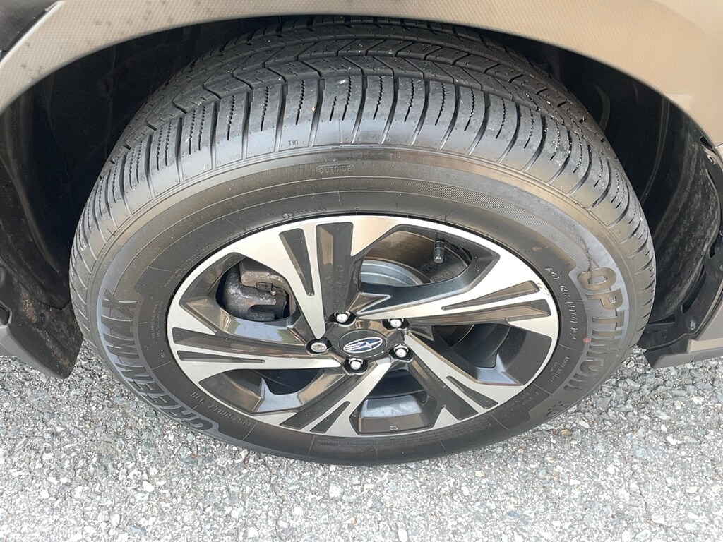 Used 2024 Subaru Crosstrek PREMIUM SUV