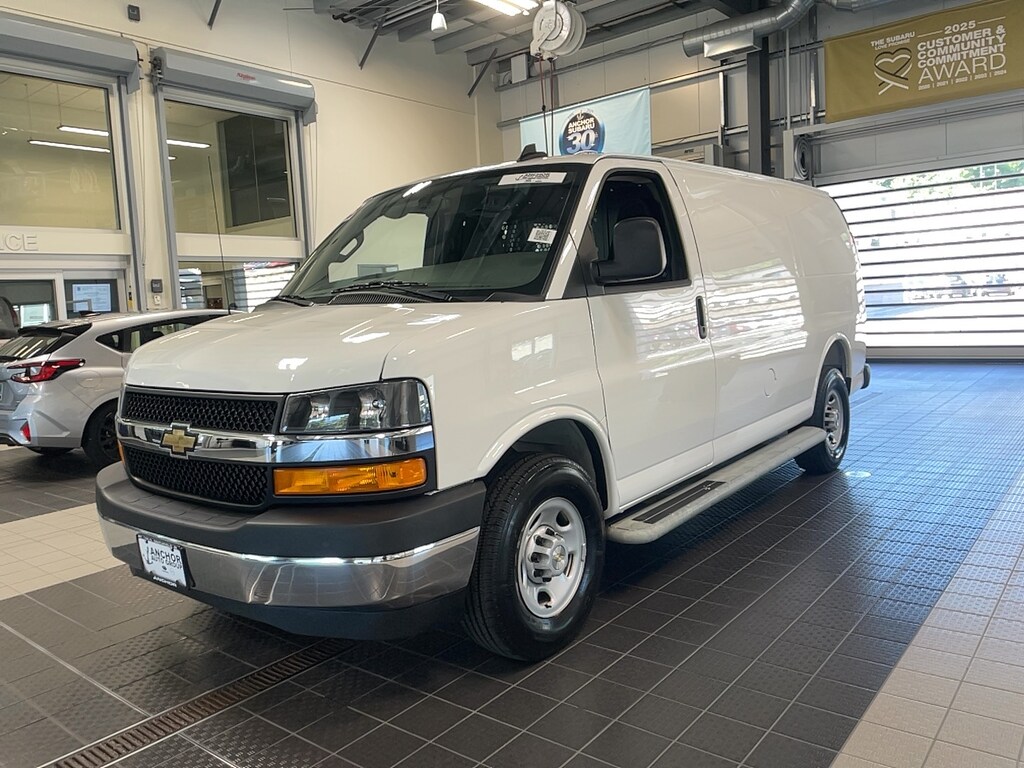 Used 2025 Chevrolet Express Cargo 2500 G2500 VAN