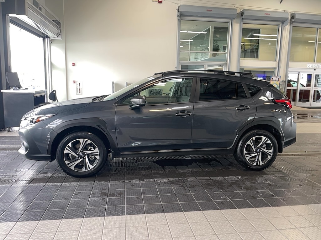 Used 2025 Subaru Crosstrek PREMIUM SUV