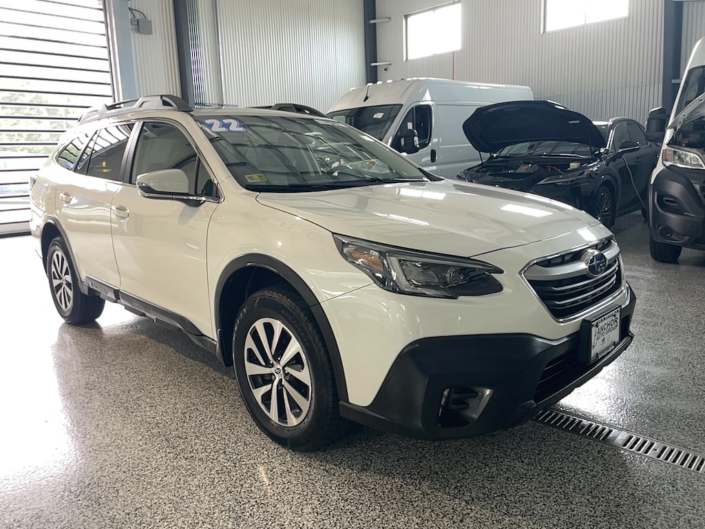 Used 2022 Subaru Outback PREMIUM SUV