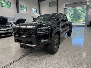 2026 Nissan Frontier PRO-4X LONG BED Truck Crew Cab