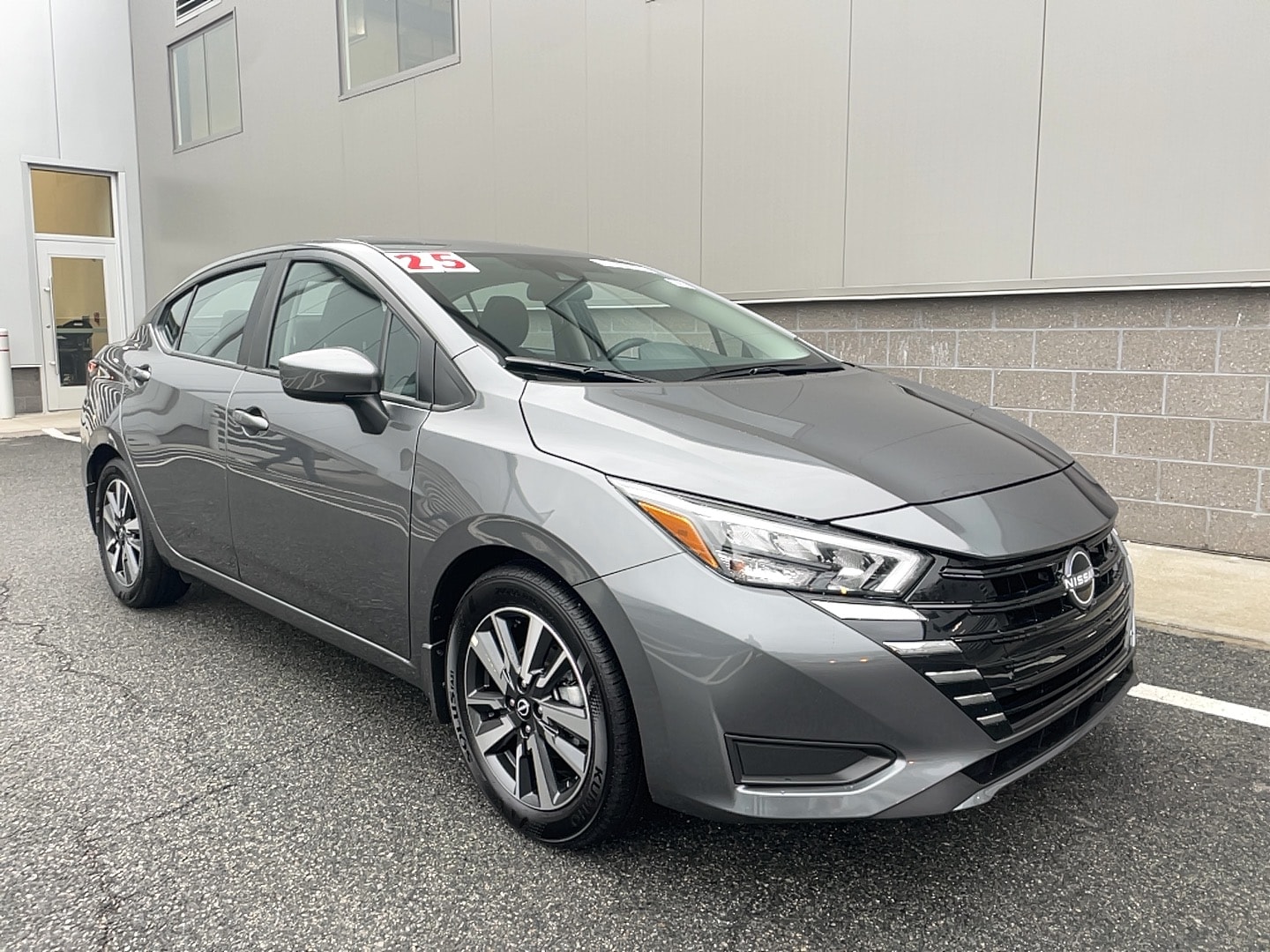 2025 Nissan Versa Sedan 