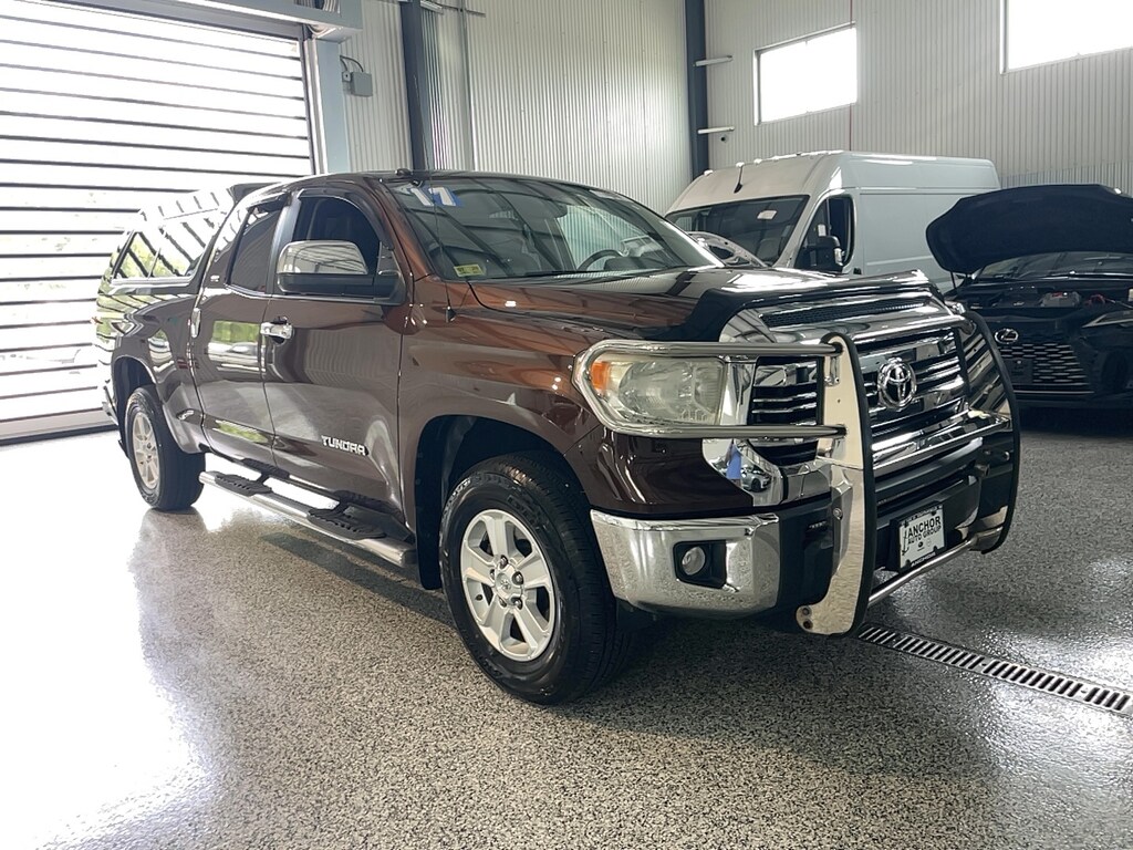 Used 2017 Toyota Tundra SR5 4X4 Truck Double Cab