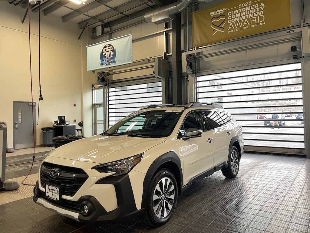 Used 2025 Subaru Outback TOURING XT SUV