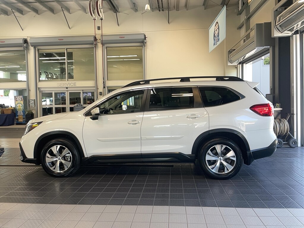 Used 2024 Subaru Ascent PREMIUM SUV