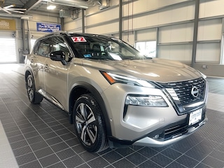 2022 Nissan Rogue PLATINUM AWD SUV near Providence