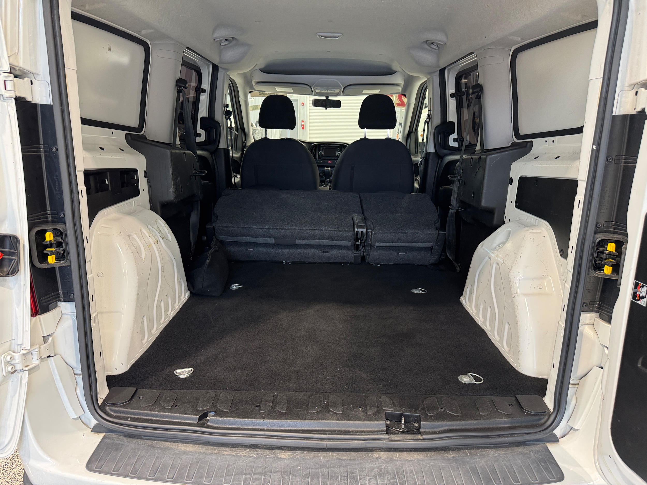 2022 RAM Promaster City Base - Photo 9