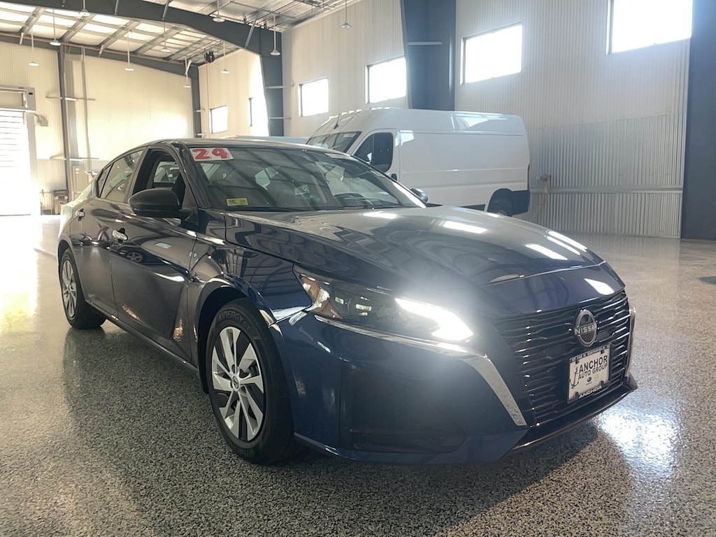 Used 2024 Nissan Altima 2.5 S Sedan