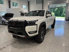 2026 Nissan Frontier PRO-4X LONG BED Truck Crew Cab